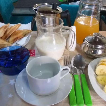 ルケ Saiyu Aeropuerto Bed & Breakfast エクステリア 写真